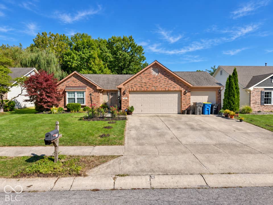 431 Blue Spring Drive, Indianapolis
