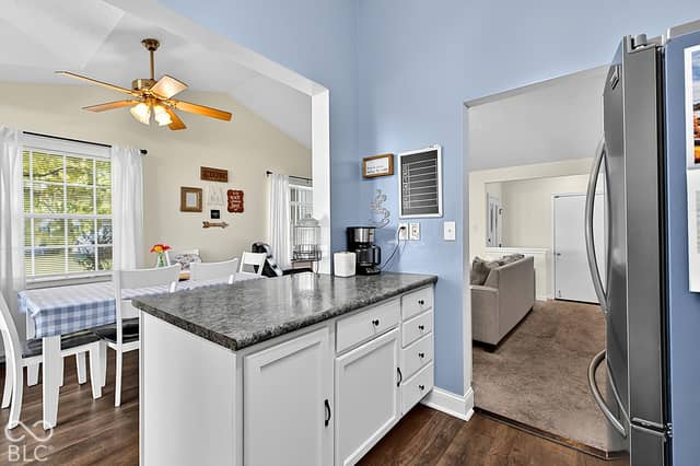 8002 Cardinal Cove W, Indianapolis, IN 46256, photo 5 of 61