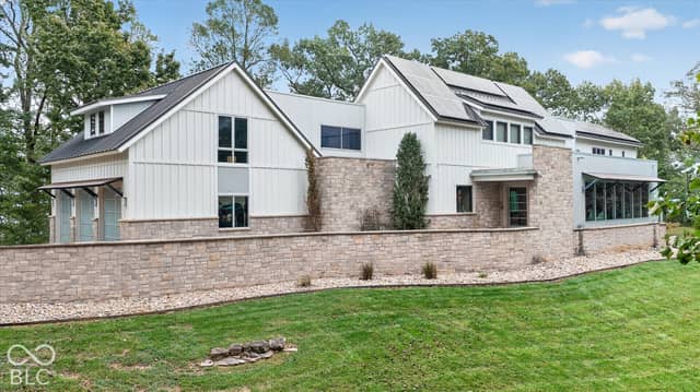 2771 E Pedigo Bay Drive, Bloomington, IN 47401, photo 3 of 123