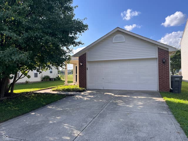8048 Whitaker Valley Boulevard, Indianapolis, IN 46237, photo 4 of 33