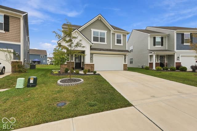 11464 Basalt Drive, Indianapolis, IN 46235, photo 3 of 45