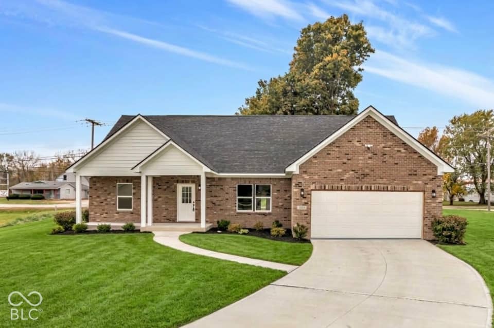 1606 Sutton Street, Alexandria, IN 46001, photo 1 of 33