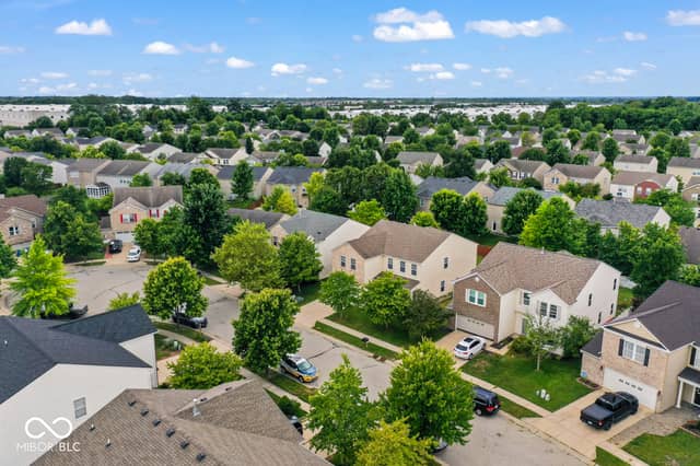 15287 Reflection Court, Noblesville, IN 46060, photo 5 of 45