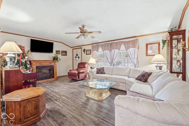 6376 Hall School Road, Martinsville, IN 46151, photo 5 of 43