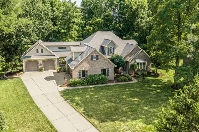 631 Peach Tree Court, Danville, IN 46122, photo 2 of 49