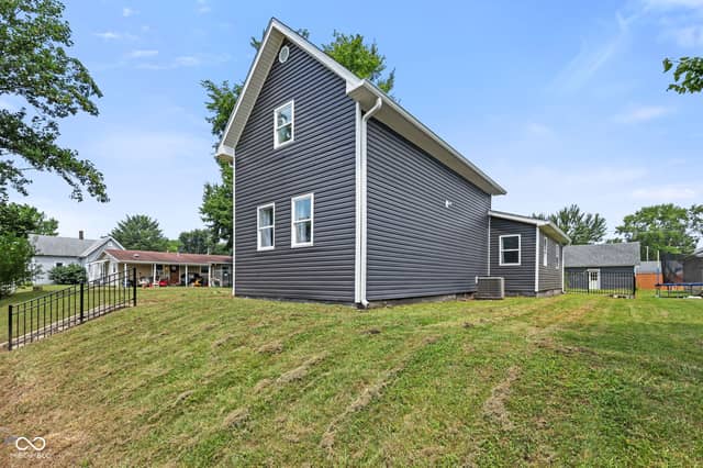 1924 S I Street, Elwood, IN 46036, photo 4 of 32