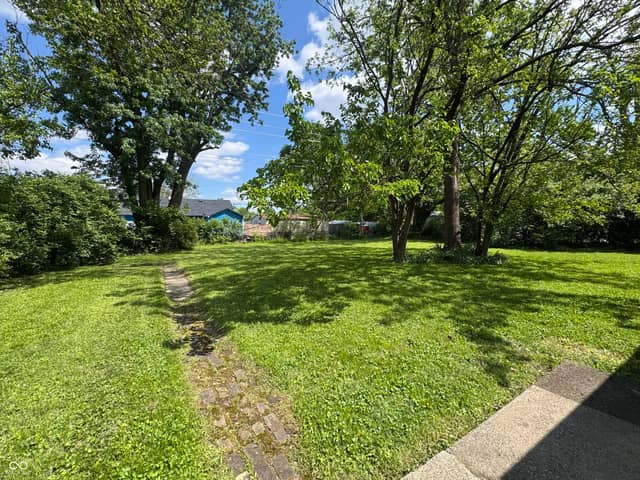 4045 N Edmondson Avenue, Indianapolis, IN 46226, photo 3 of 4