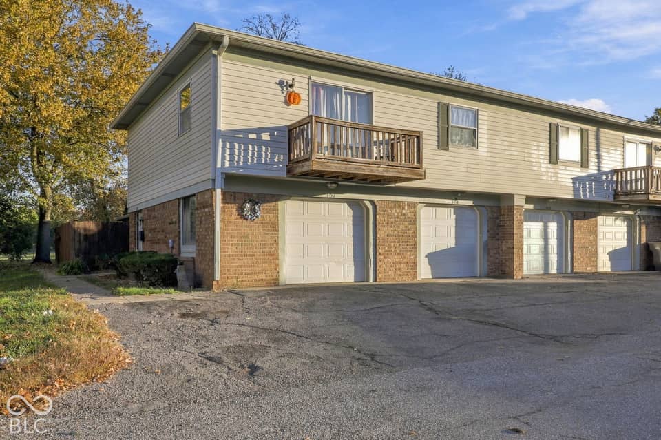 4454 Four Seasons Circle, Indianapolis, IN 46226, photo 1 of 35