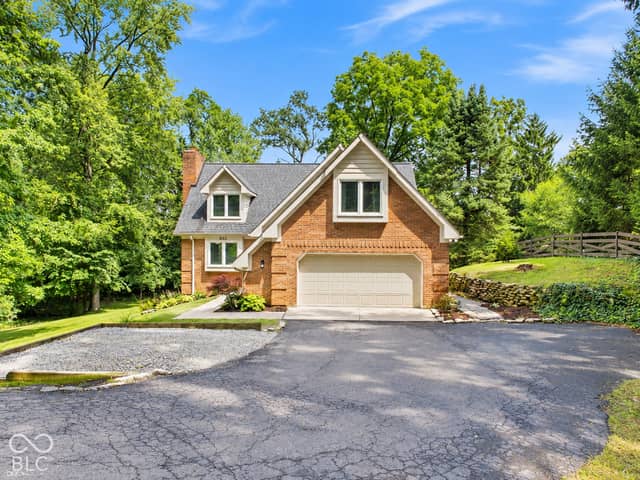 635 Mulberry Street, Zionsville, IN 46077, photo 2 of 55