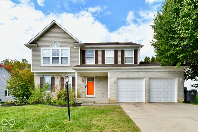 6924 Starkey Ridge Lane, Indianapolis, IN 46268, photo 2 of 47