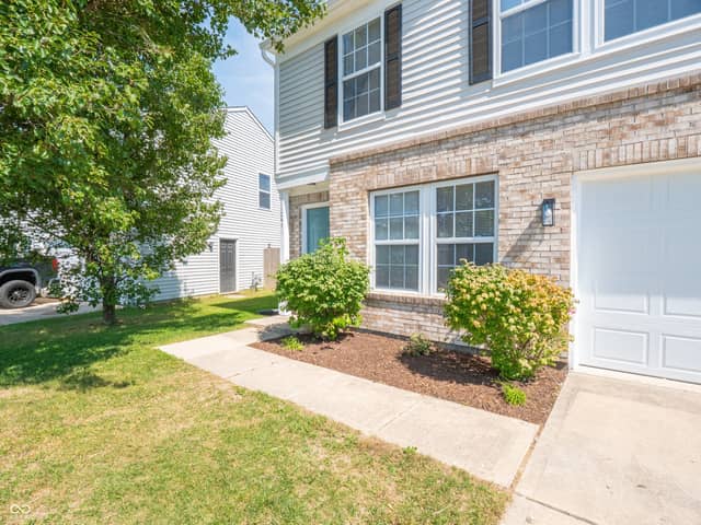 11241 N Longbranch Street, Monrovia, IN 46157, photo 4 of 51
