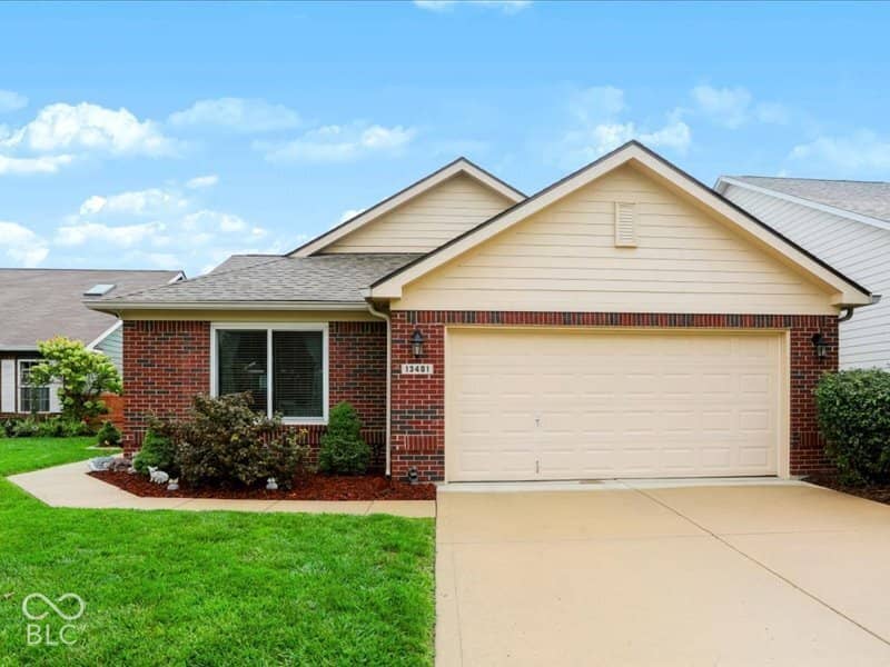13401 N Carefree Court, Camby