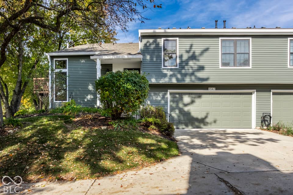 9547 Bay Vista West Drive, Indianapolis, IN 46250, photo 1 of 34