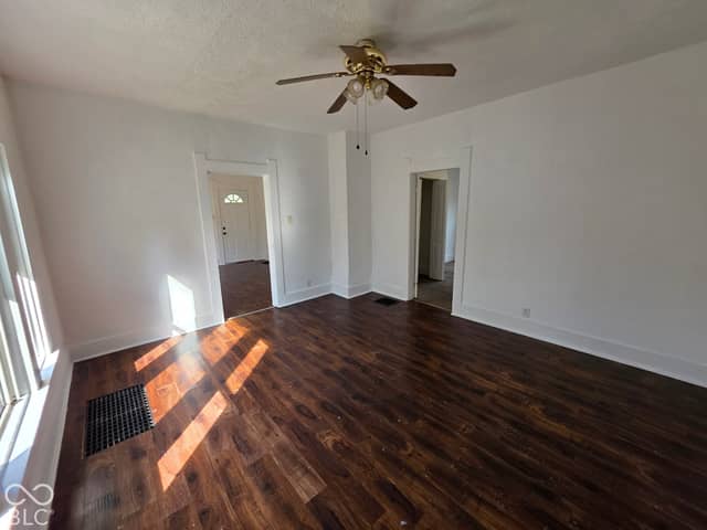 1405 W 4th Street, Anderson, IN 46016, photo 3 of 27