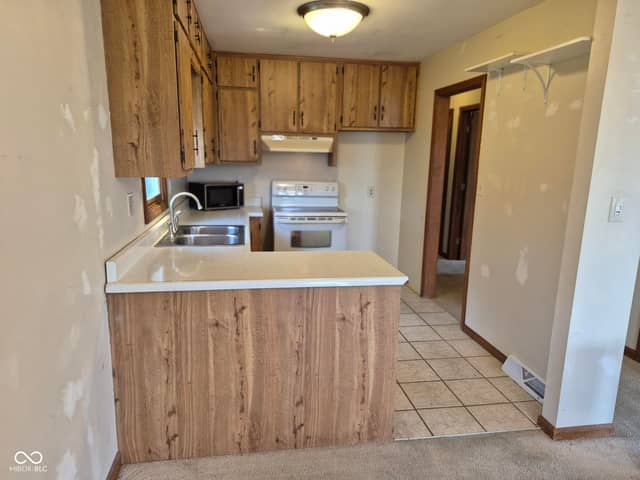 9036 E Raymond Street, Indianapolis, IN 46239, photo 5 of 19