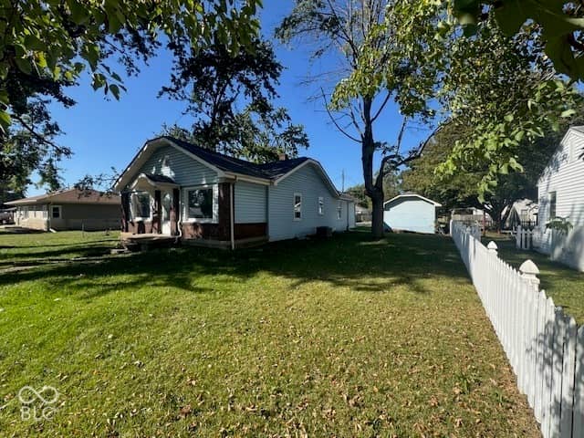 1306 Pennsylvania Street, Columbus, IN 47201, photo 4 of 41