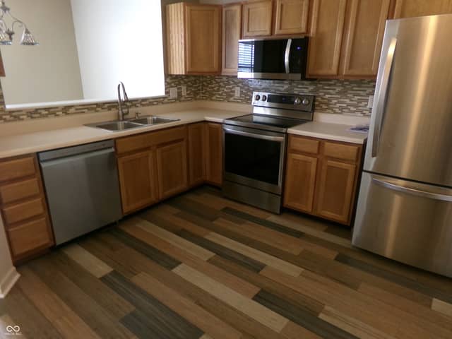 7034 Forrester Lane, Indianapolis, IN 46217, photo 5 of 21