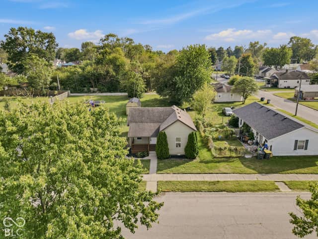 723 W Oak Street, Seymour, IN 47274, photo 4 of 26