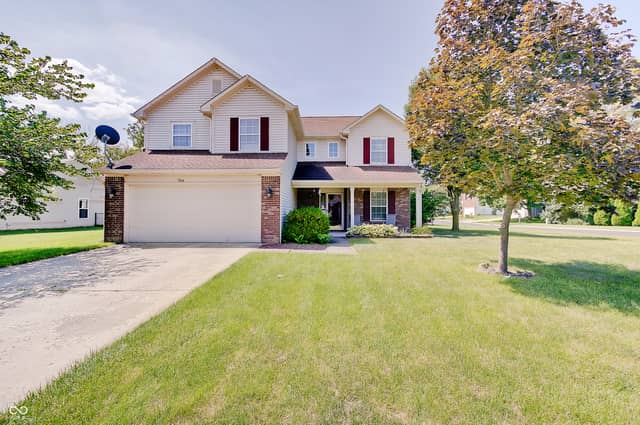 3164 Hemlock Way, Indianapolis, IN 46203, photo 2 of 38
