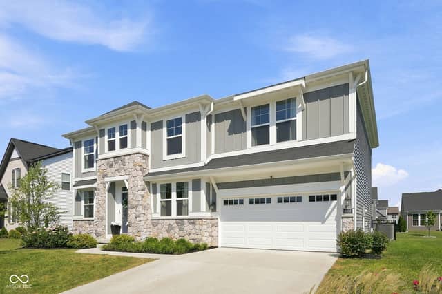 9936 Deep Royal Way, Indianapolis, IN 46239, photo 2 of 69
