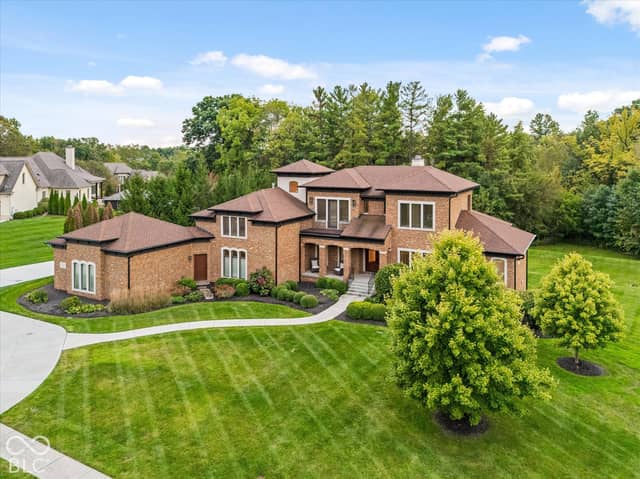 11624 Willow Springs Drive, Zionsville, IN 46077, photo 2 of 120