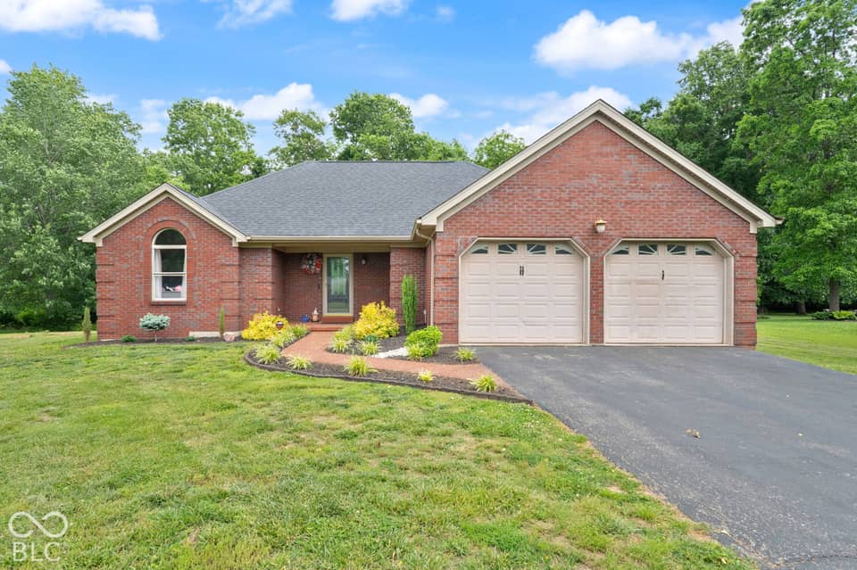 2490 W Haven Drive NW, Corydon, IN 47112, photo 1 of 49