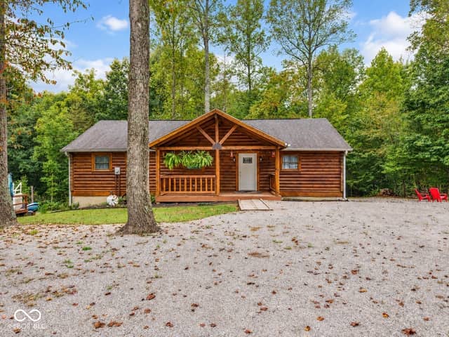 4655 E Coltrane Lane, Spencer, IN 47460, photo 2 of 45