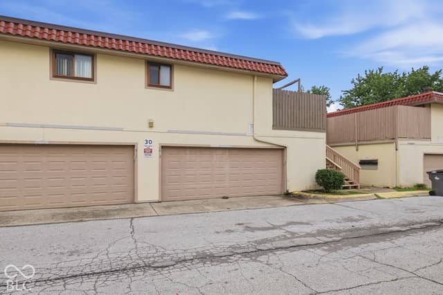 2813 Del Prado Drive, Indianapolis, IN 46227, photo 3 of 16