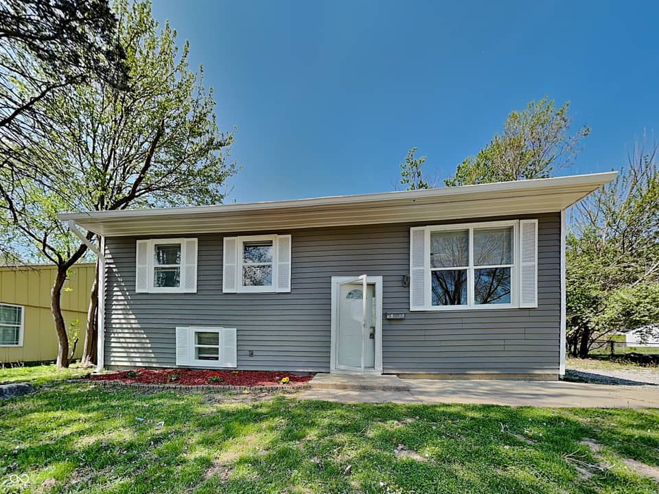 5614 Regency Drive, Indianapolis, IN 46224, photo 1 of 21