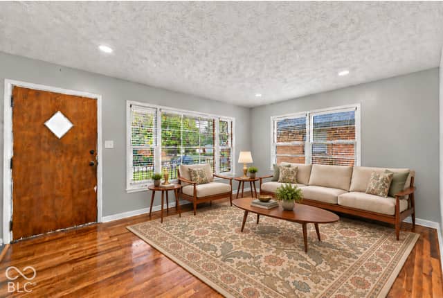 1710 N Coolidge Avenue, Indianapolis, IN 46219, photo 4 of 43