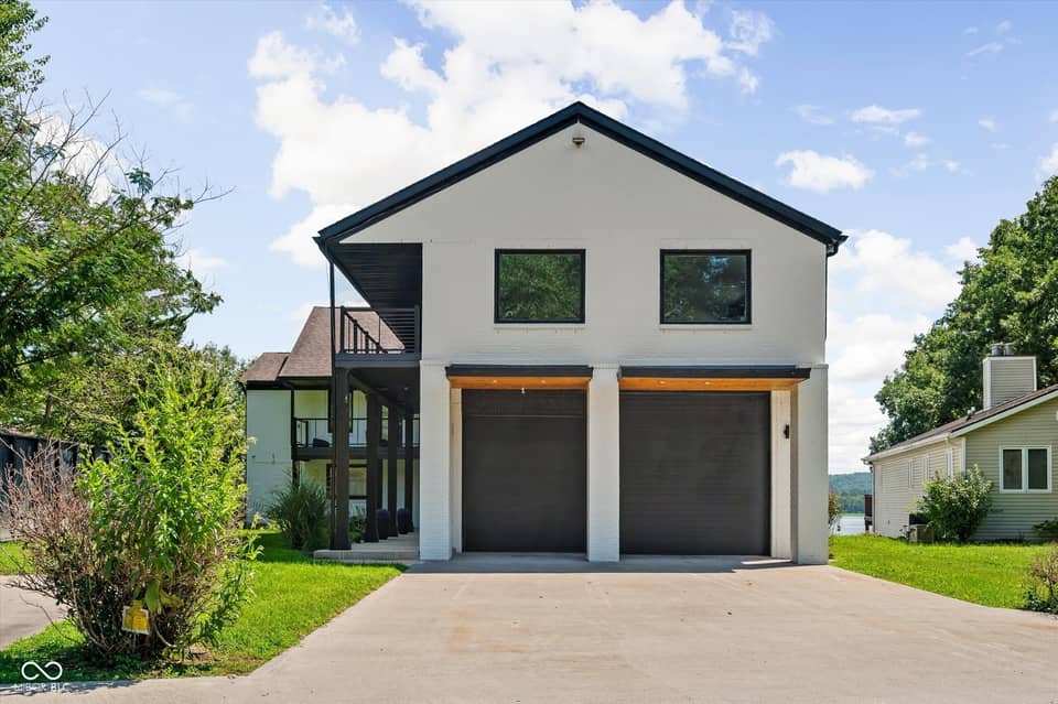 7800 N Lakewood Drive, Unionville