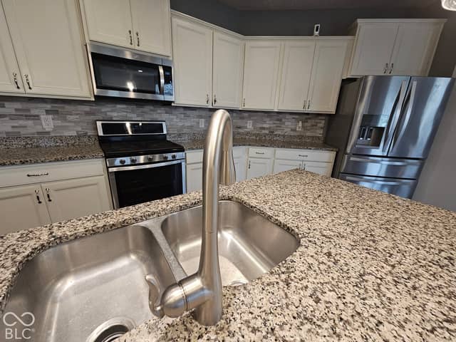 4463 Boyd Place, Westfield, IN 46062, photo 3 of 31