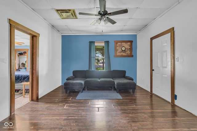 204 S Lafayette Street, Cloverdale, IN 46120, photo 5 of 26