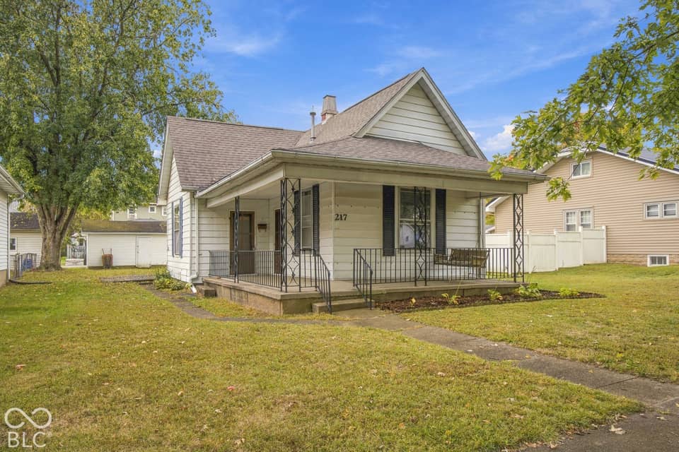 217 Emerson Drive, Seymour, IN 47274, photo 1 of 21