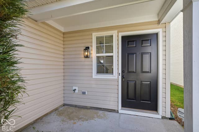 633 Vernon Place, Westfield, IN 46074, photo 3 of 38