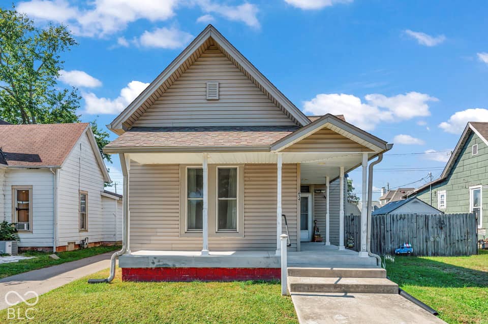 634 Hutchins Avenue, Columbus, IN 47201, photo 1 of 30