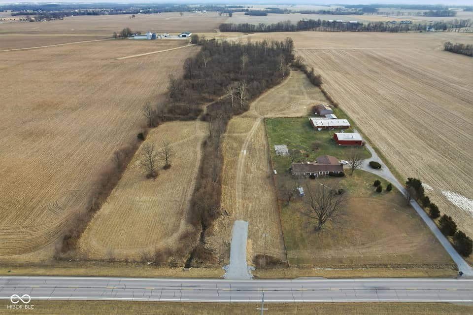 437 N State Road 135, Bargersville