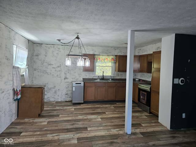3434 W Serenity Parkway, Connersville, IN 47331, photo 5 of 17