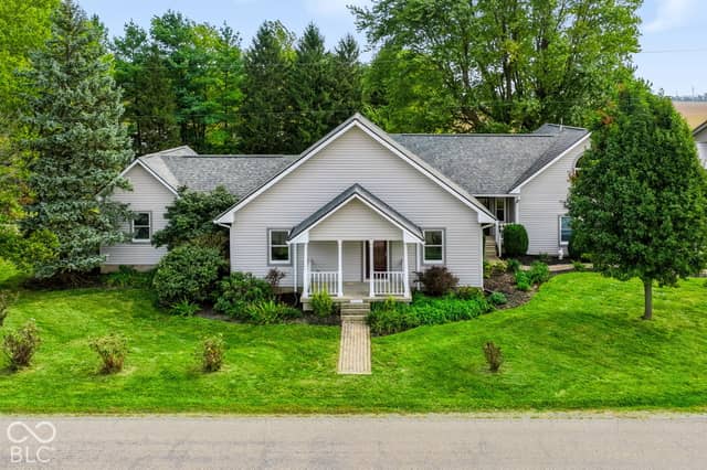 155 N 300 W, Lebanon, IN 46052, photo 3 of 77