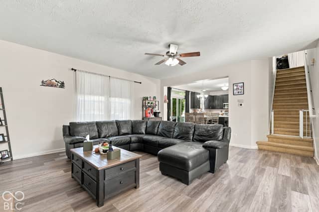 10866 Cannonade Court, Indianapolis, IN 46234, photo 3 of 29