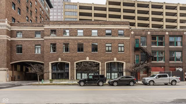 350 N Meridian Street #A303, Indianapolis, IN 46204, photo 3 of 36