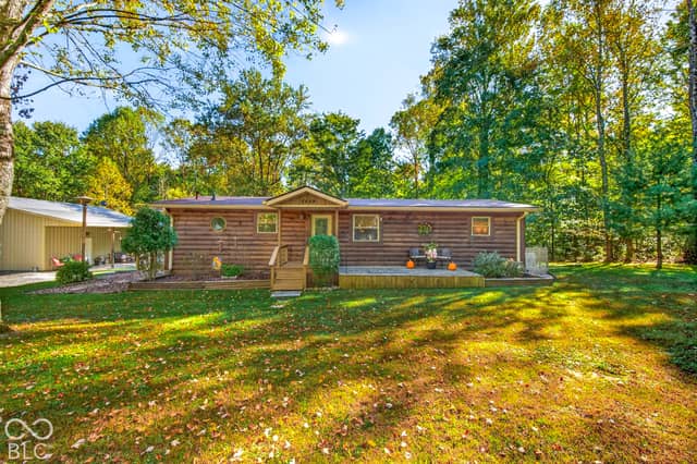 2459 Amy Lane, Nashville, IN 47448, photo 3 of 121