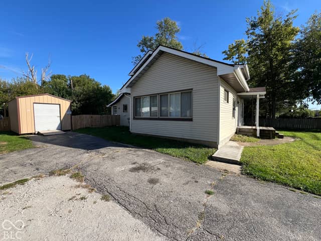 3513 Shelby Street, Indianapolis, IN 46227, photo 4 of 30