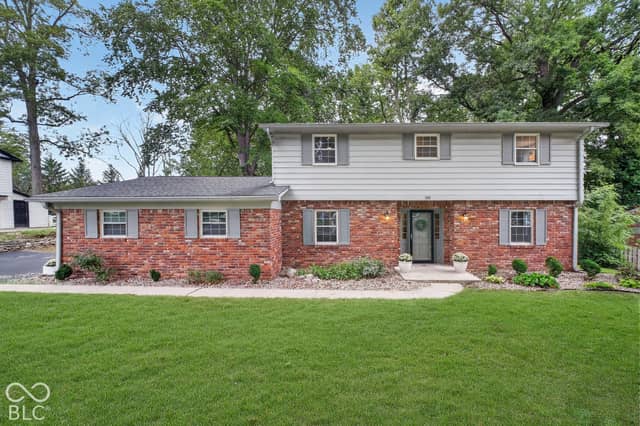 130 Beechmont Drive, Carmel, IN 46032, photo 2 of 43