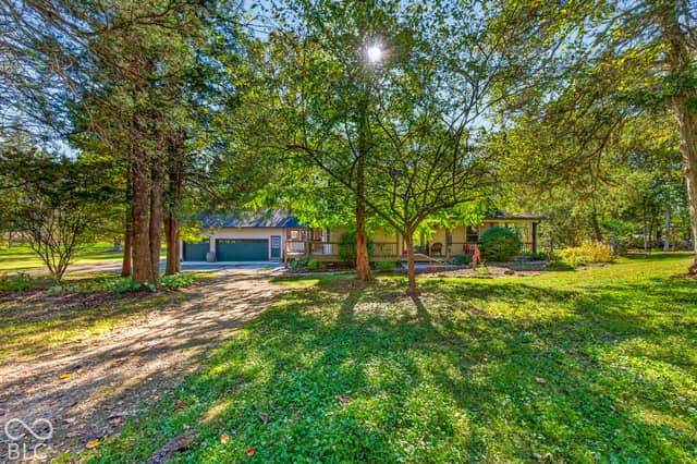 6337 Bellsville Pike, Columbus, IN 47201, photo 5 of 116