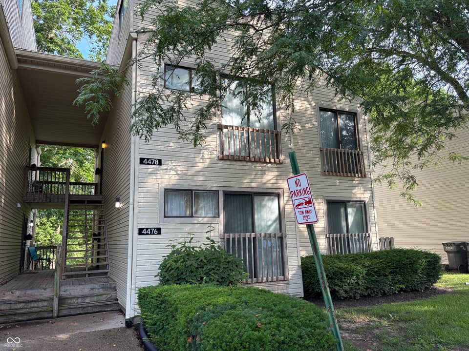 4476 Abby Creek Lane, Indianapolis, IN 46205, photo 1 of 19