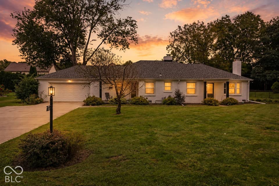 936 Sunset Drive, Anderson, IN 46011, photo 1 of 30