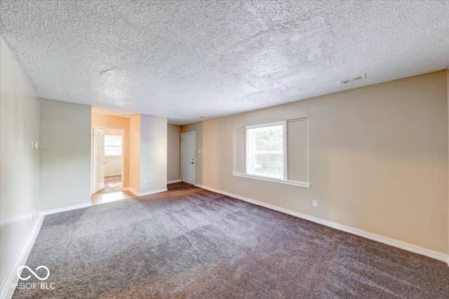 6208 E 24th Street, Indianapolis, IN 46219, photo 4 of 20