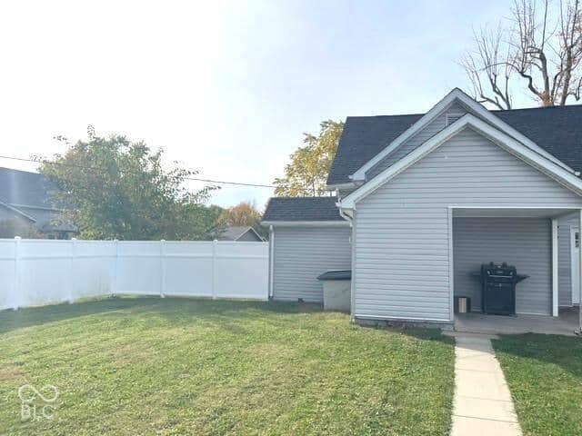 119 W Delphi Pike, Sweetser, IN 46987, photo 1 of 22
