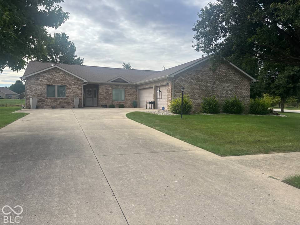 2202 Quail Run, Alexandria